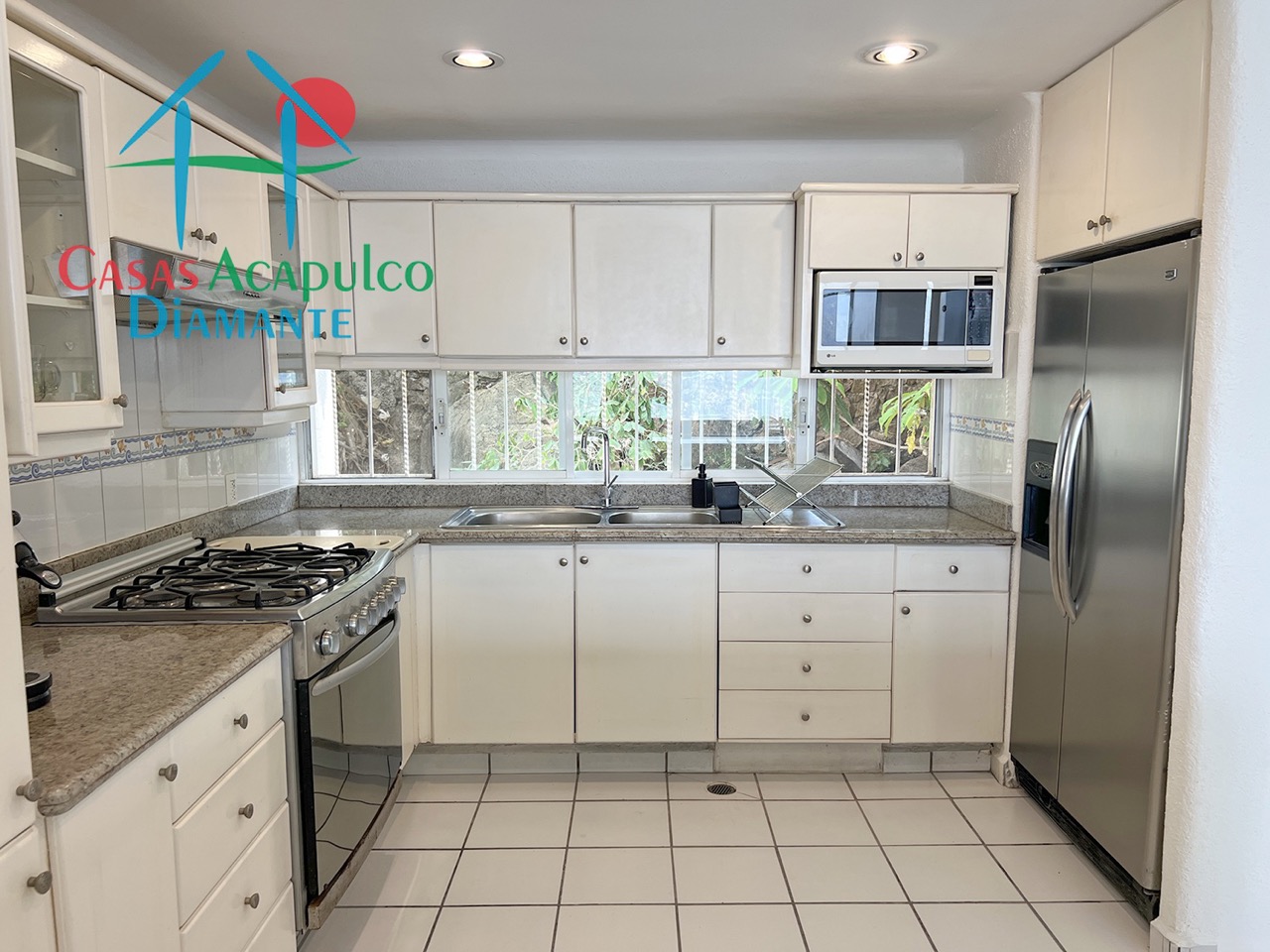 Brisas Diamante T5 168 - Cocina 2